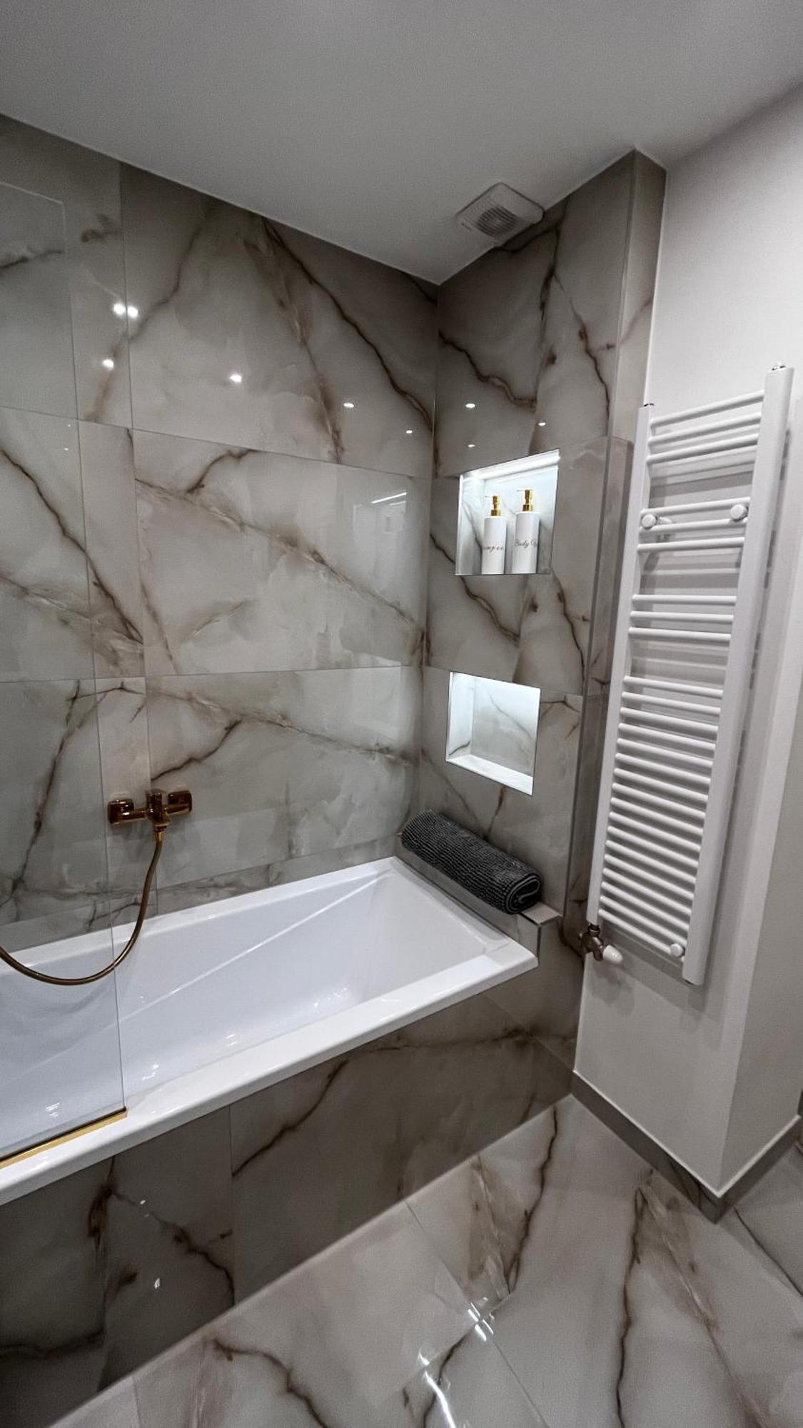 Apartment Carina Family Downtown Near M3 Metro *